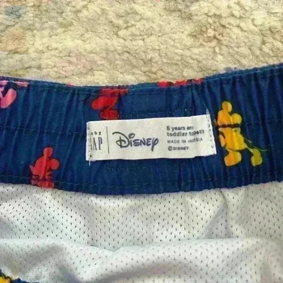 3 x  25$ Swim Trunks Size 5 - Picture 4 of 12